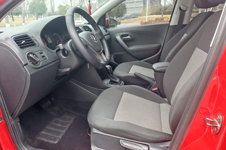 Used Volkswagen Polo 2018 1.5L Automatic Advanced Driving Model
