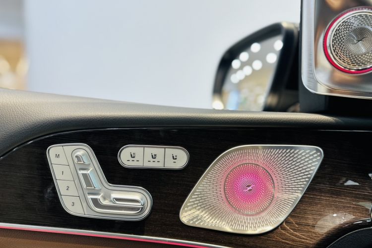 Used Mercedes-Benz GLE 2024 Refreshed GLE 350 4MATIC Stylish Edition
