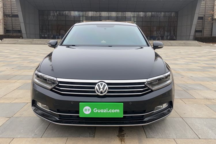 Used Volkswagen Magotan 2017 330TSI DSG Leading Model
