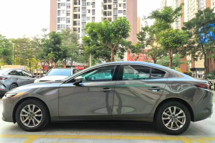 Used Mazda Mazda 3 Axela 2021 2.0L Automatic Zhiqing Edition
