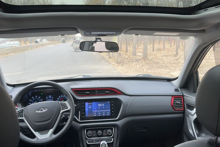 Used Chery Tiggo 3 2016 1.6L Manual ZhiShang Edition
