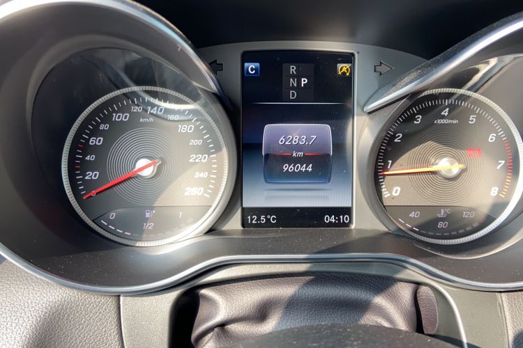 Used Mercedes-Benz GLC 2017 GLC 260 4MATIC Luxury Model
