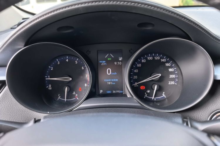 Used Toyota IZOA 2021 2.0L Yichi Version
