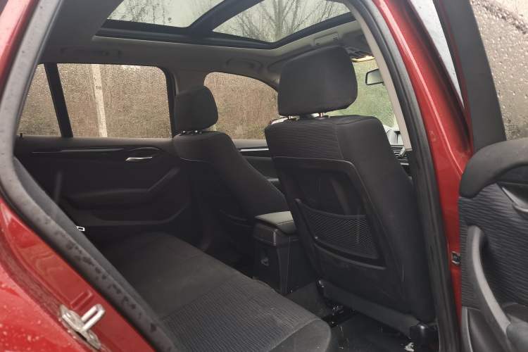 Used BMW X1 2015 sDrive18i Fashion Upgrade Edition
