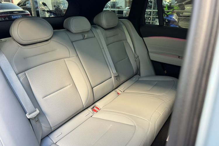 Used Nio ES6 2023 75 kWh
