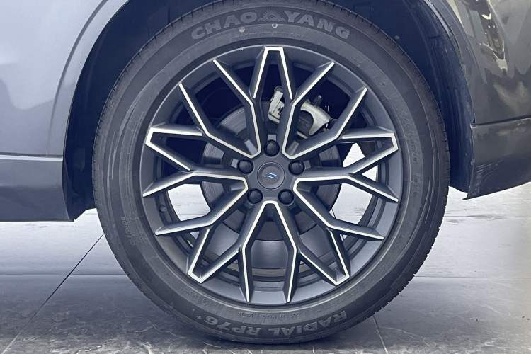 Used Oshan Z6 2023 Blue Whale 1.5T DCT Smart Luxury Model
