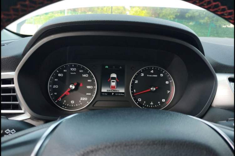 Used Roewe i5 2019 1.5L Automatic 4G Connected Langyue Edition
