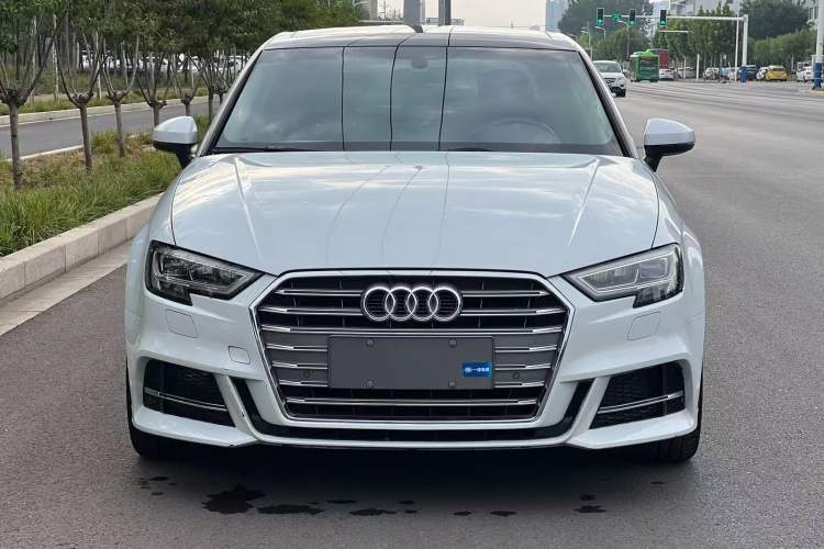 Used Audi A3 2020 Limousine 35 TFSI Fashion Edition China VI Emission Standard
