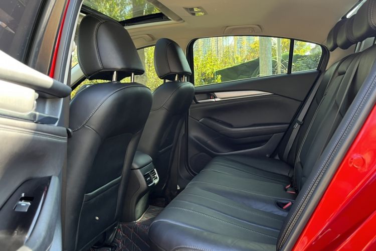 Used Mazda Atenza 2020 2.0L Blue Sky Luxury Edition
