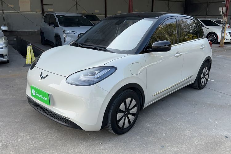 Used Wuling Bingo 2023 333 km Lingxi Connected+ Version
