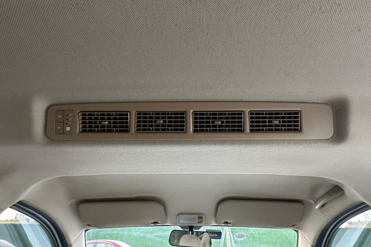 Used Wuling Hongguang V 2019 1.5L Enjoyment Version China VI LAR
