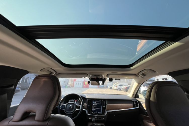 Used Volvo S90 2019 T5 Zhiyuan Edition
