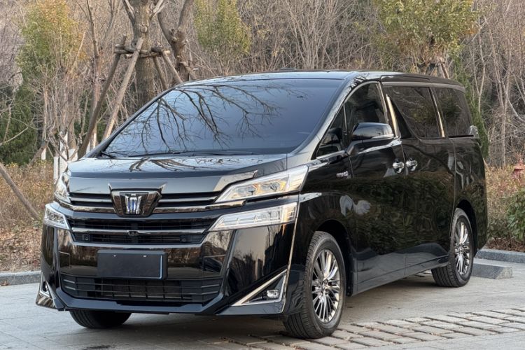 Used Toyota Vellfire 2023 Crown Dual-Engine 2.5L HV Prestige Edition