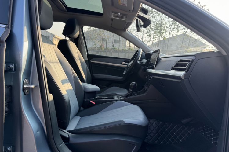 Used Volkswagen Lavida 2023 1.5L Automatic Full-Comfort Edition
