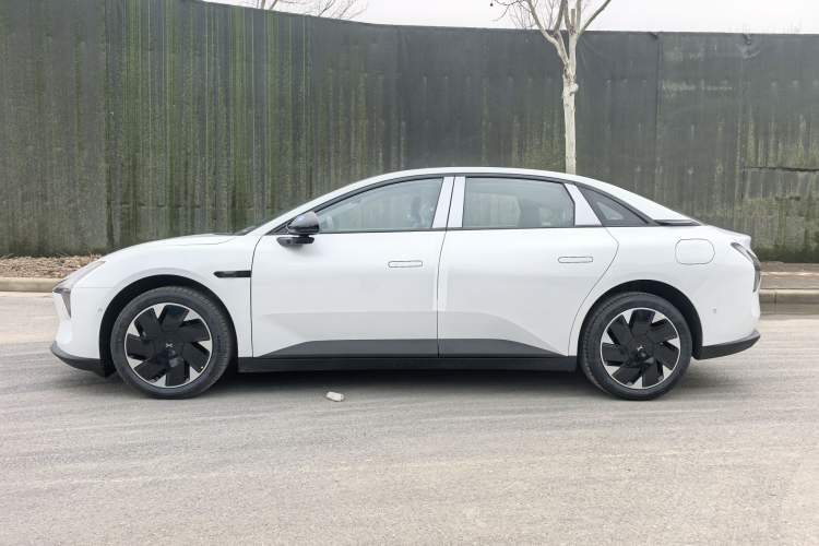 Used XPeng MONA M03 2025 502 Long-Range Max
