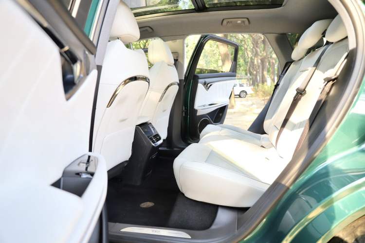 Used VOYAH FREE 2025 318 318 km Rear-Drive Touring Edition
