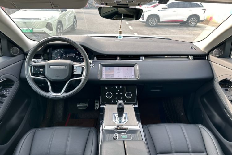 Used Land Rover Range Rover Evoque 2021 Range Rover Velar 249 PS R-Dynamic S Performance Edition
