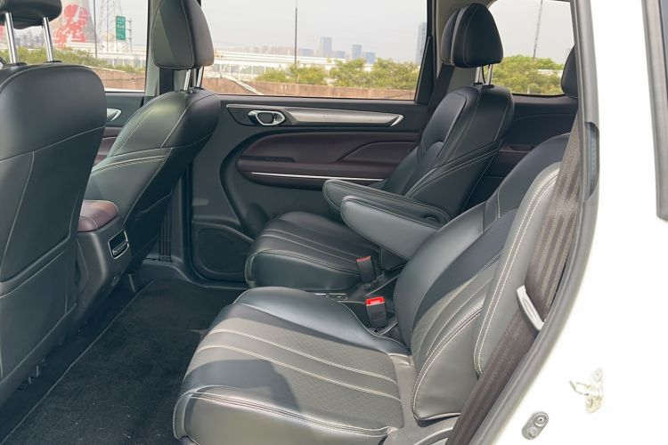 Used GAC Trumpchi M6 2021 PRO 270T DCT Luxury Edition
