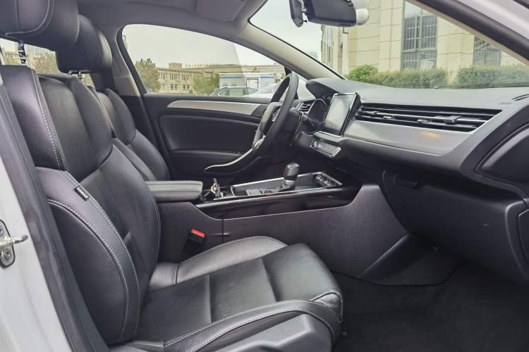 Used Citroen C5 2017 350THP Automatic Luxury Model
