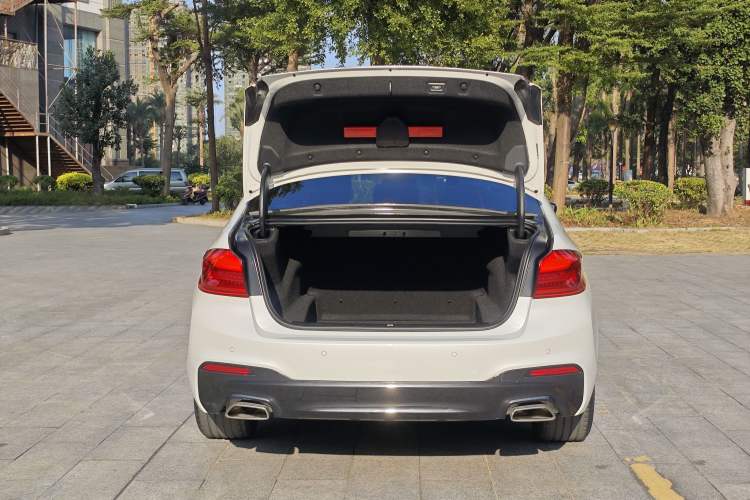 Used BMW 5 Series 2020 525Li M Sport Package
