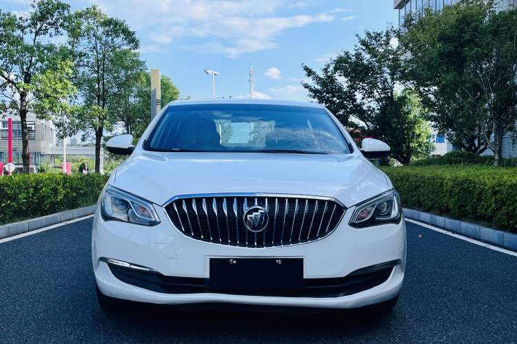 Used Buick GT 2017 15N Automatic Elite Version
