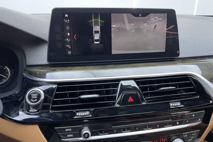 Used BMW 5 Series 2018 530Li Leading Model M Sport Package
