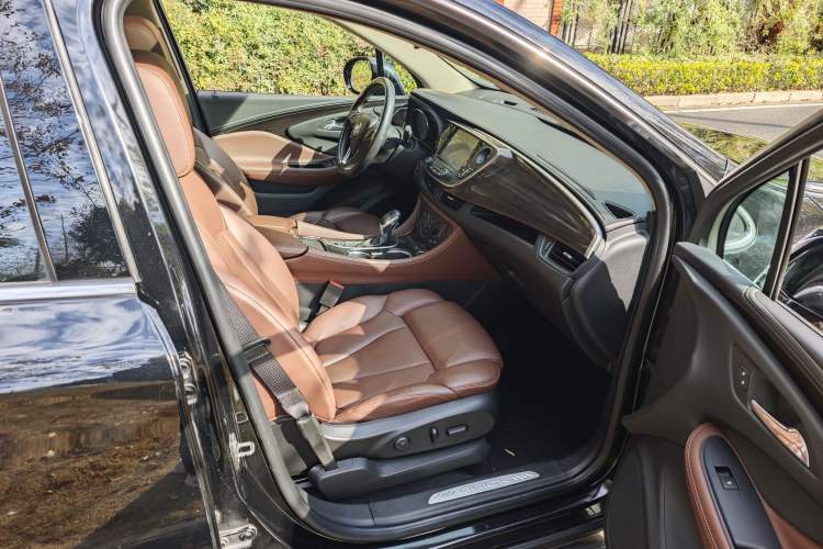 Used Buick Envision 2017 28T Four-Wheel Drive Luxury Model
