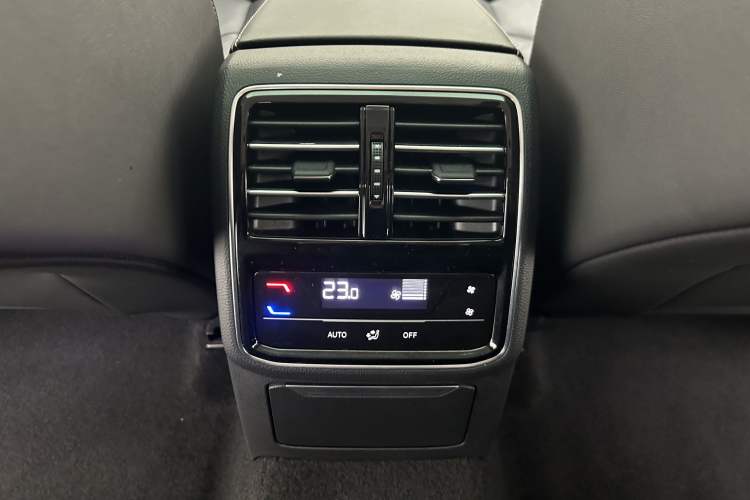 Used Volkswagen FAW-Volkswagen CC 2021 380TSI Striking Edition
