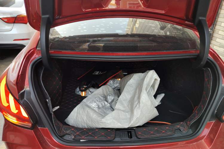 Used MG 5 2021 300TGI DCT Elegant & Trendy Edition
