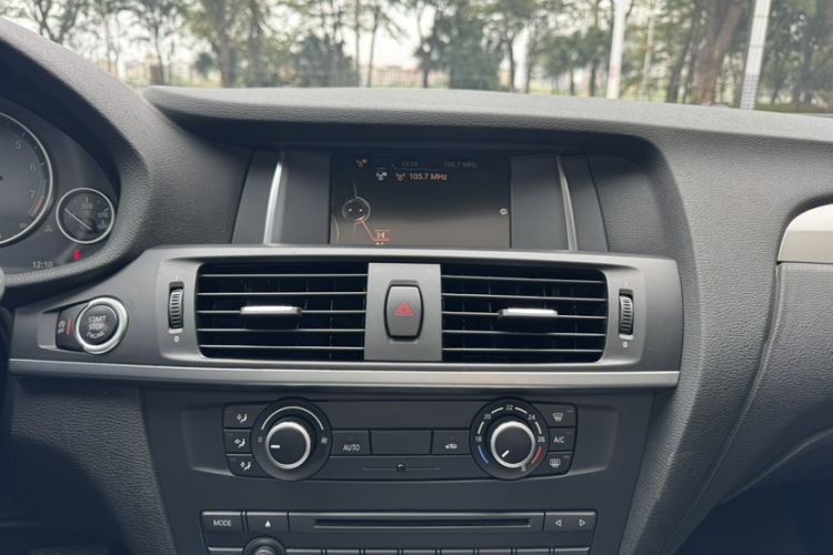 Used BMW X3 2016 sDrive20i
