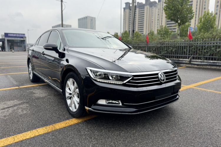Used Volkswagen Magotan 2019 330TSI DSG Luxury Version China VI Standard

