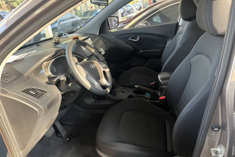 Used Hyundai ix35 2015 2.0L Automatic 2WD Comfort Edition China V Standard
