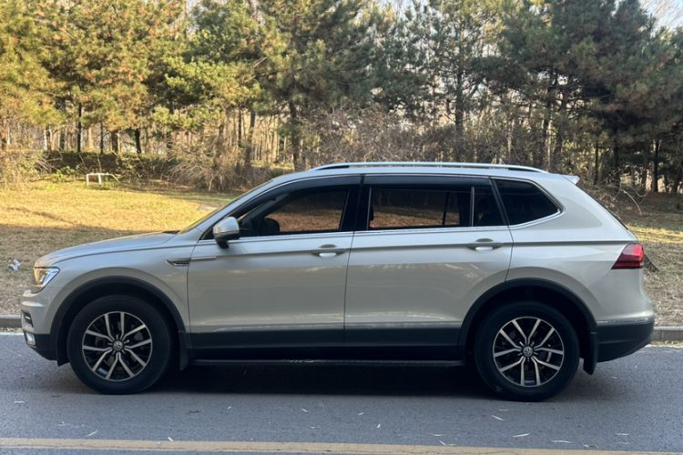 TDK.VehicleDetails.img