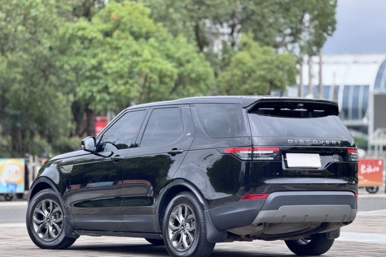 Used Land Rover Discovery 2017 3.0 SC V6 SE
