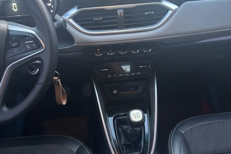 Used Baojun 510 2017 1.5L Manual Fashion Edition