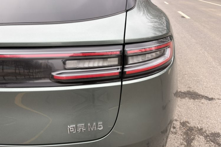 Used Hima AITO M5 2022 Extended-Range Four-Wheel Drive Performance Version
