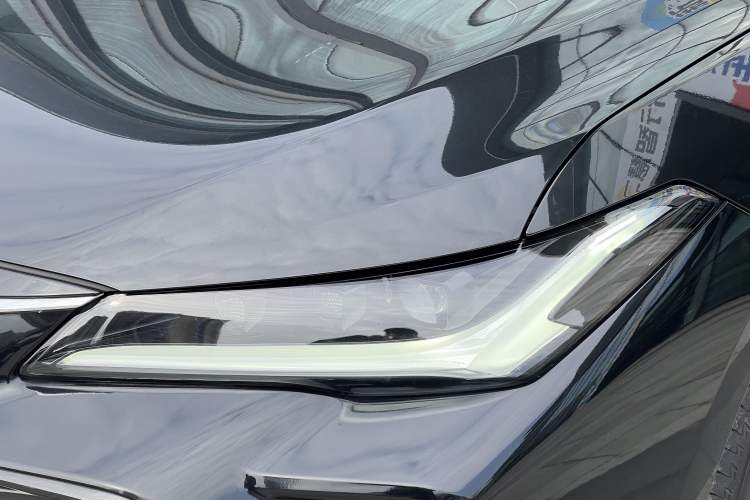 Used Toyota Avalon 2022 2.0L Luxury Edition