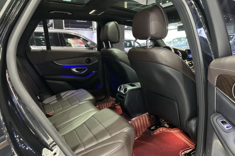 Used Mercedes-Benz GLC 2020 GLC 260 L 4MATIC Luxury Model
