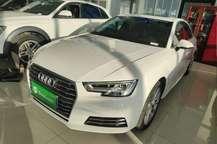 Used Audi A4L 2017 Plus 40 TFSI Style Edition