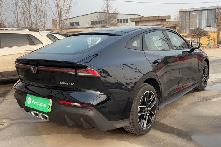 Used Changan UNI-V iDD 2024 Blue Whale Smart Electric iDD 136km Luxury Model