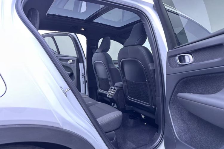 Used Volvo XC40 2024 B3 Zhiyuan Luxury Edition
