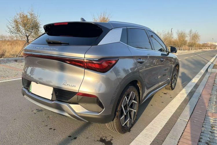 Used BYD Yuan PLUS 2024 Honor Edition 430KM Beyond Model
