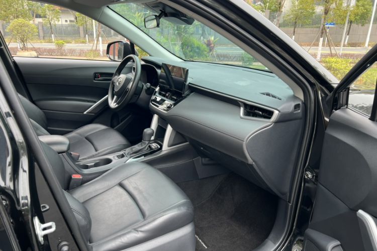 Used Toyota FRONTLANDER 2024 2.0L Smart Electric Hybrid Dual-Engine Leading Edition