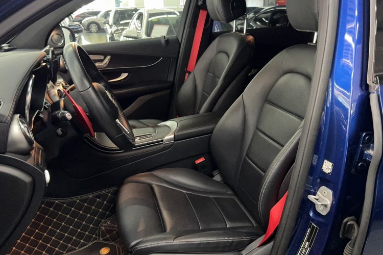 Used Mercedes-Benz GLC Coupe 2020 GLC 300 4MATIC Coupe SUV
