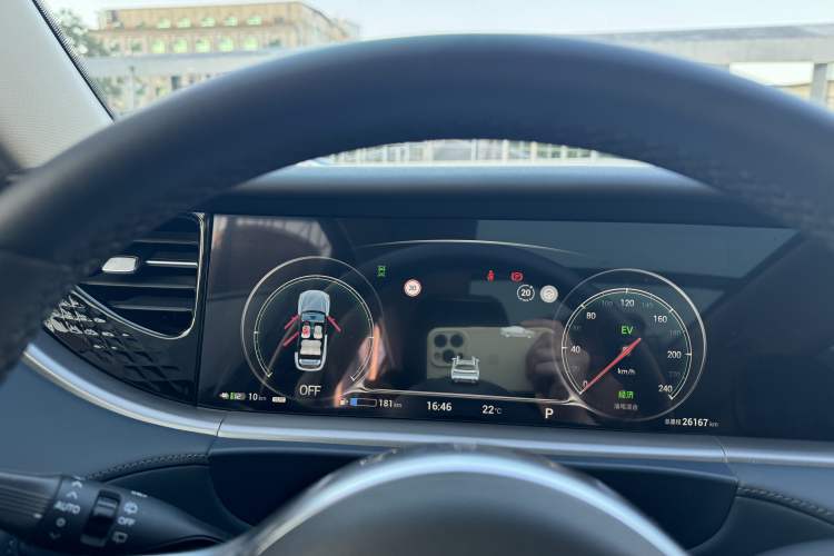 Used VOYAH FREE 2024 Ultra-Long Range Intelligent Driving Version
