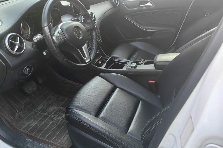 Used Mercedes-Benz GLA 2016 GLA 220 4MATIC Fashion Edition
