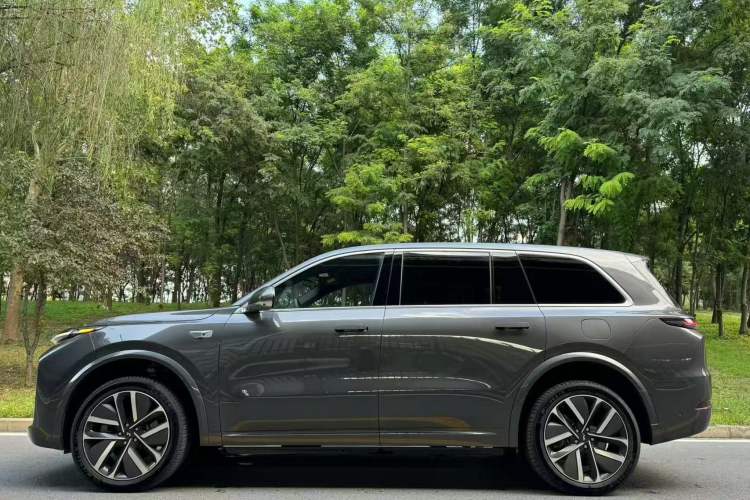 Used Li Auto L9 2022 Max model
