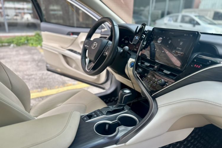 Used Toyota Camry 2021 Dual-Motor 2.5HG Luxury Edition
