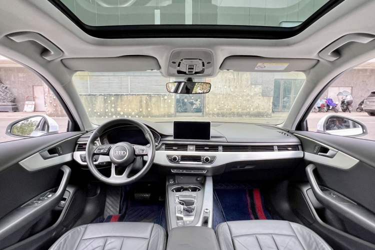 Used Audi A4L 2018 30th Anniversary Edition 40 TFSI Fashion Model