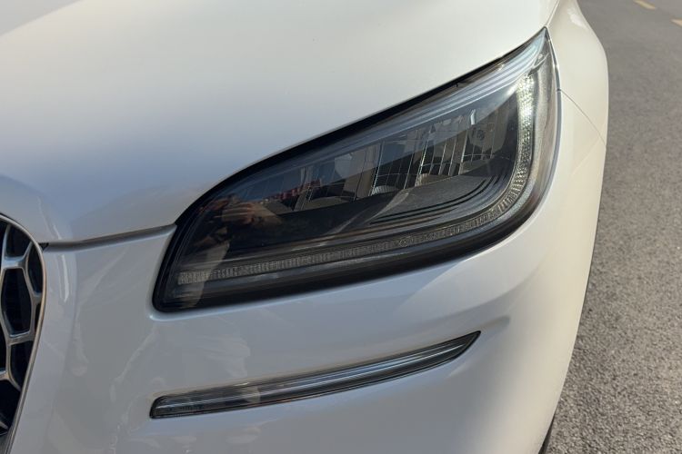 Used Lincoln Corsair 2022 2.0T Two-Wheel Drive Deluxe Edition